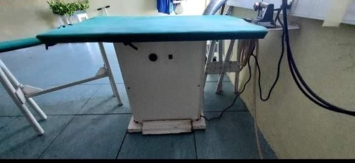 Caldeira e mesa de passar a ferro equipamento industrial