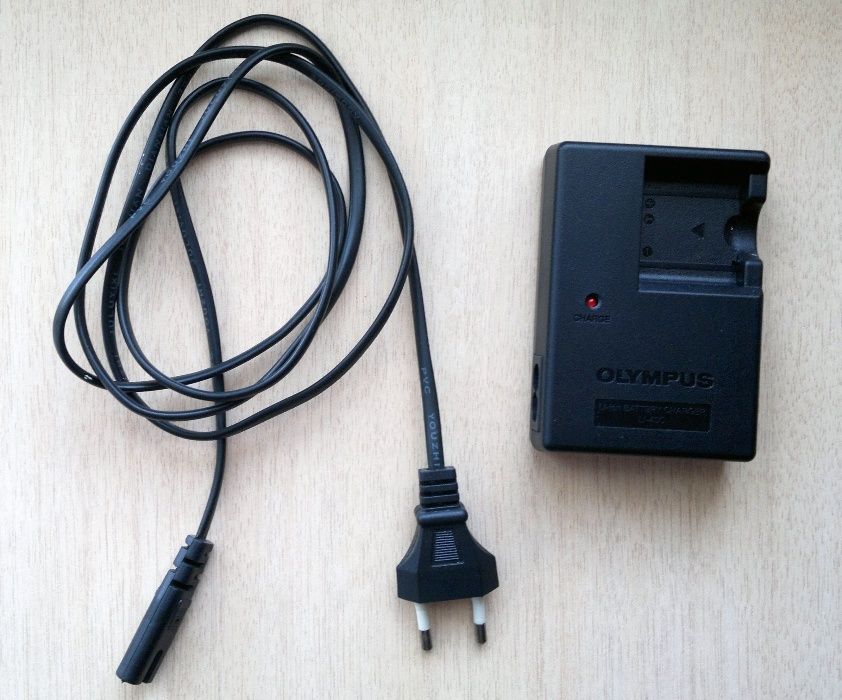 Зарядное LI-40C к фотоаппарату Olimpus