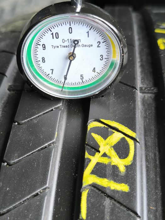 Opona Pirelli P zero 245/45/19 pojedynka