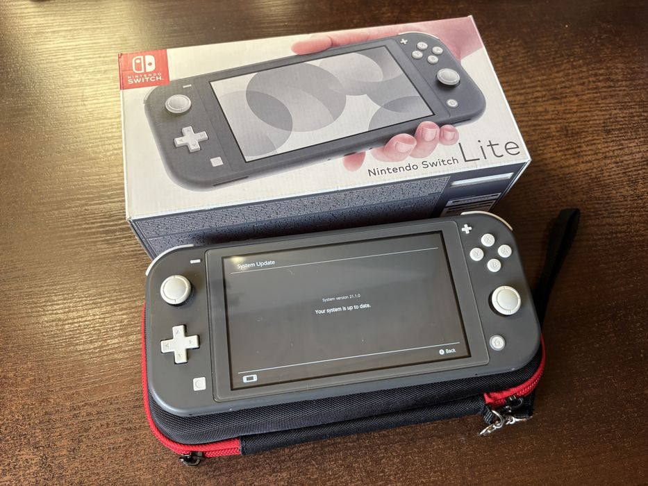 Nintendo Switch Lite ブラック中古 中古】NINTENDO SWITCH LITE 本体 ブラック