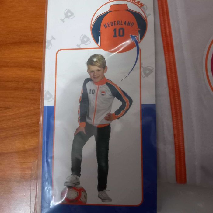 Holanda Fato de treino para criança NOVO