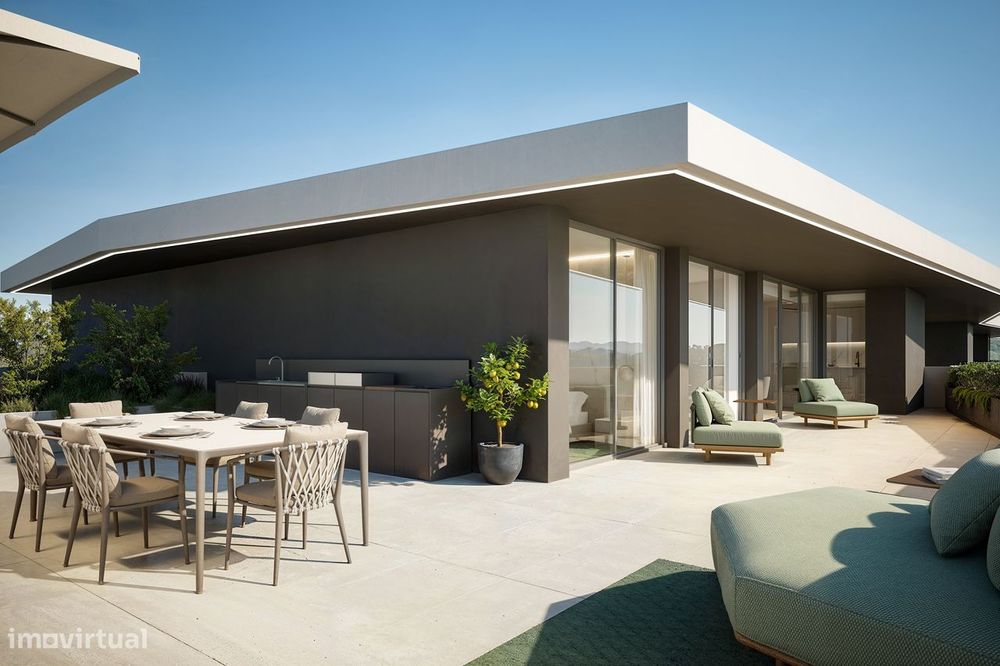 Apartamento T2 na Cobertura | 2 Lgs de Garagem | Paços de Ferreira