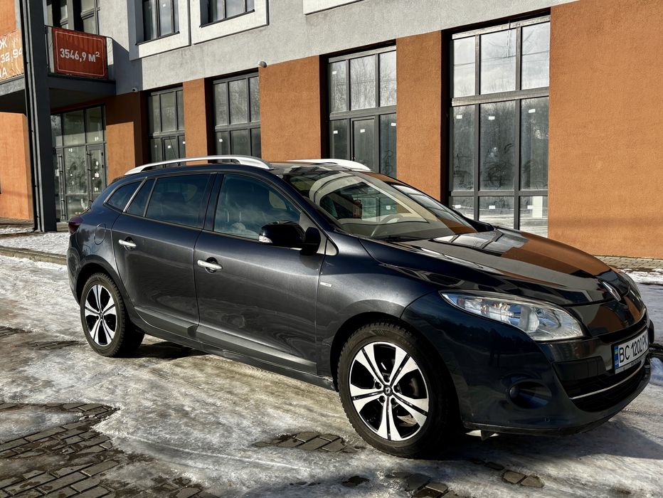 Renault  Megane BOSE Panorama 2011