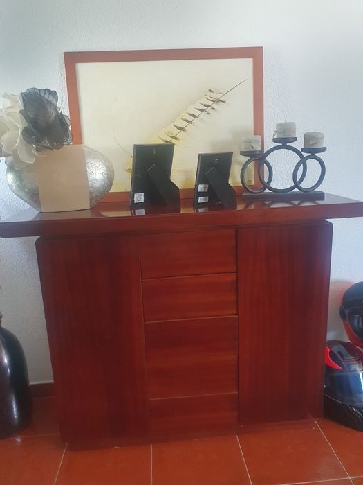 Aparador madeira maciça