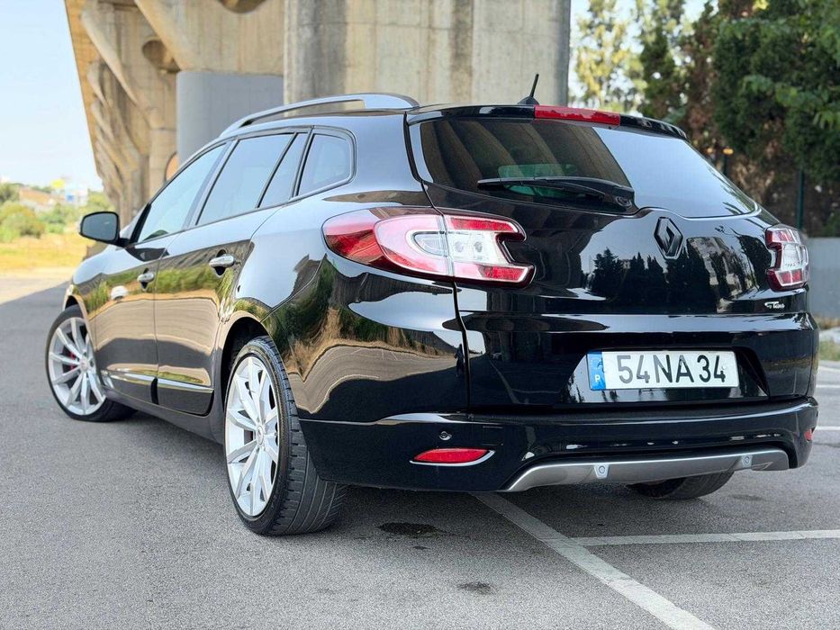 RENAULT MEGANE GT LINE