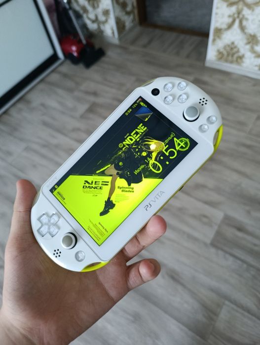 ps vita 2000 - купить приставки - Цена на OLX.ua