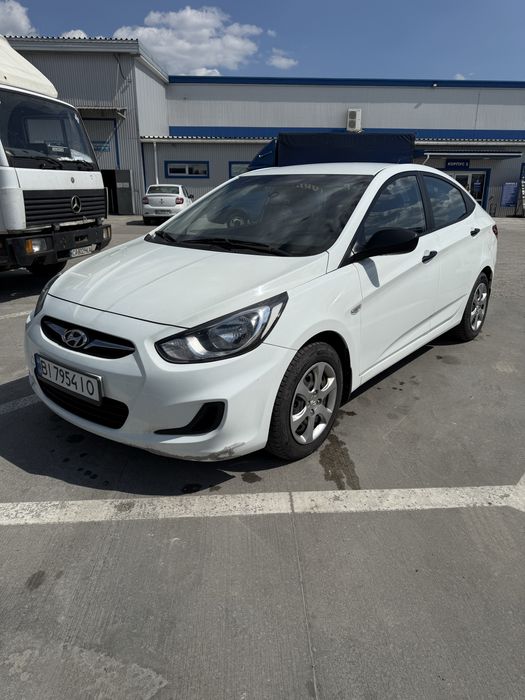 Продам Hyundai Accent(Хюндай Акцент) 2013