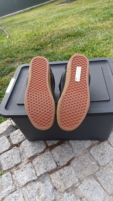 Vans Of The Wall