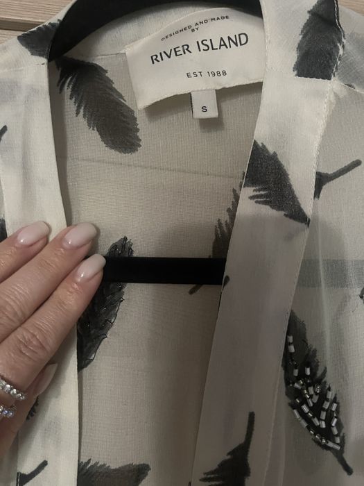 Парео накидка кофтинка