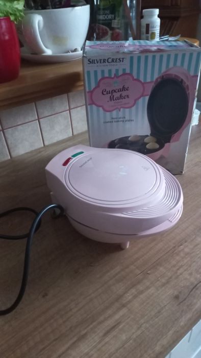 Urzadzenoe do wypieku mafinek, babeczek SilverCrest