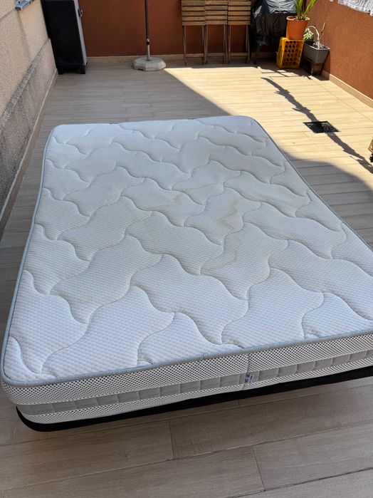 Cama de Casal Completa com Base e Colchão – 140 x 190 cm