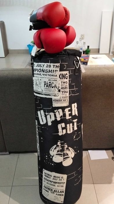 Saco de boxe em bom estado