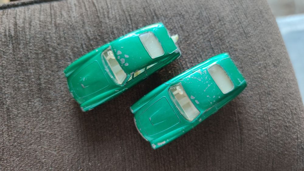 2 Lesney Matchbox Ferrari Berlinetta vintage