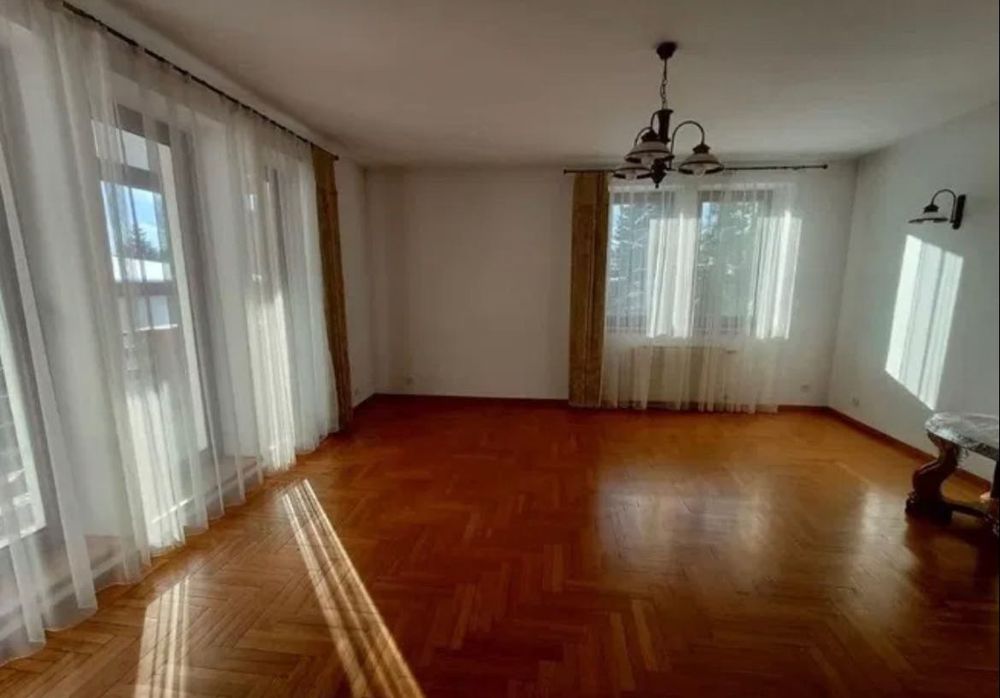 Zadbany dom w dobrej okolicy