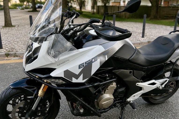 CFMoto 650MT - 2023