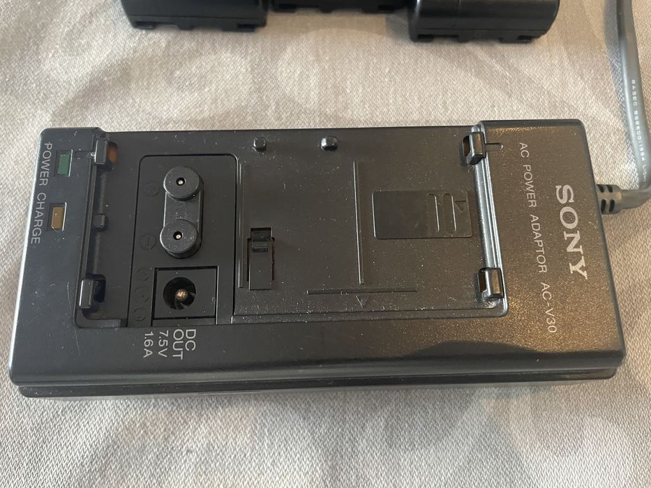 Carregadores e Adaptadores SONY modelos antigos