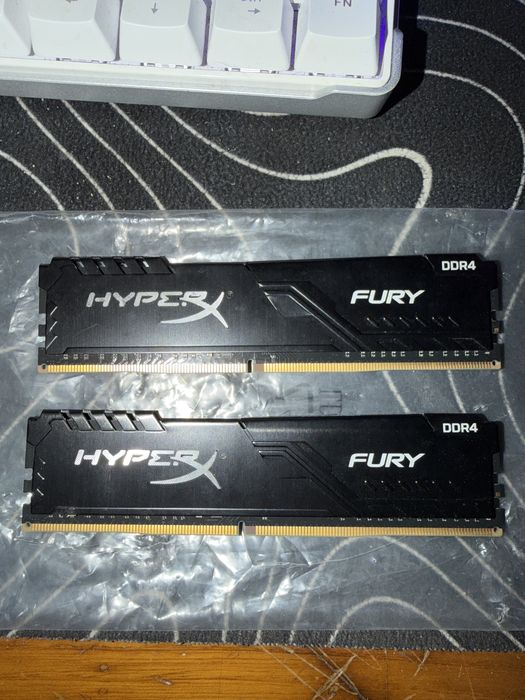 Vendo memorias ram 16gb (8gbx2)  2666mhz como novas