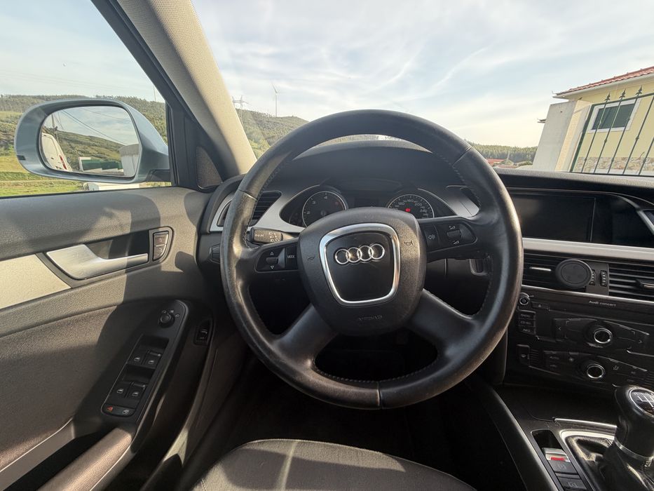 AUDI A4  2008 2.0 TDI
