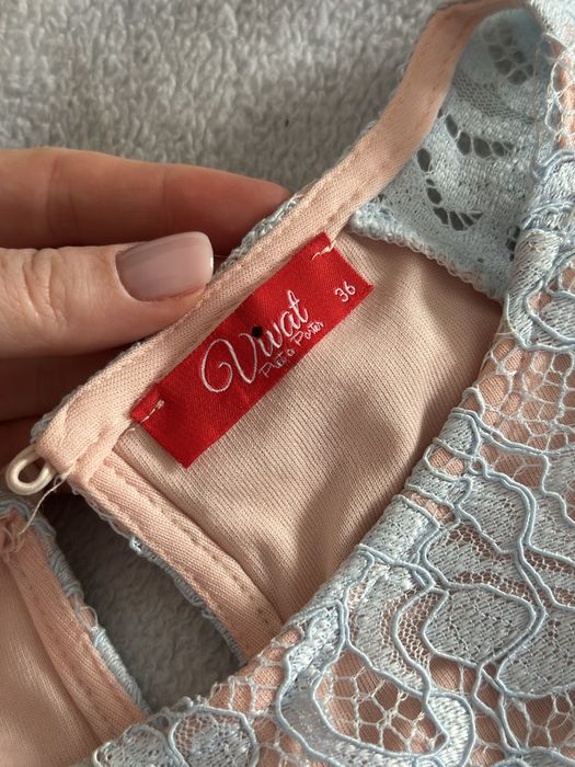 Неймовірно красива сукня в ідеальному стані