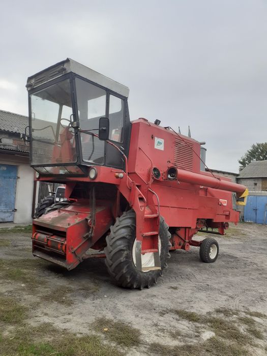 Kombajn Bizon super z056