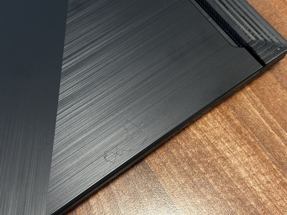 Продам ноутбук Asus Rog Strix G512Li