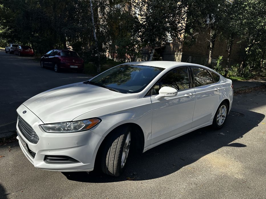 Продам ford fusion 2014