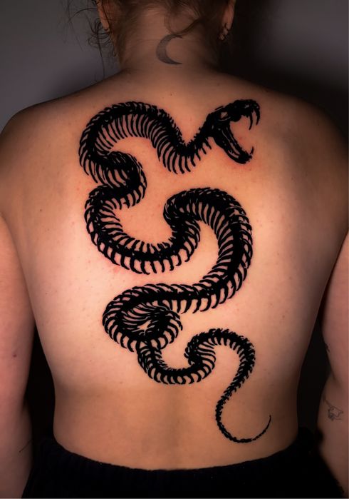 Tatuaż Łódź Blackwork/Abstract/Cover