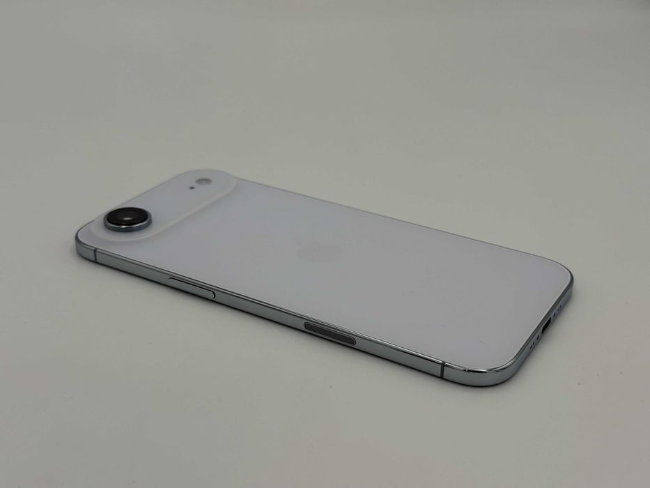 ! JAK NOWY ! Telefon Apple iPhone 17 Air 512 GB / bat: 100% / 4 cykle ładowania + GW 12 msc