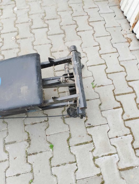 Ławeczka skośna do ćwiczeń