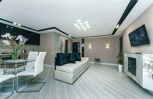 Подобово 2 кімнатна Лесі Українки 16а. Джакузі. Центр