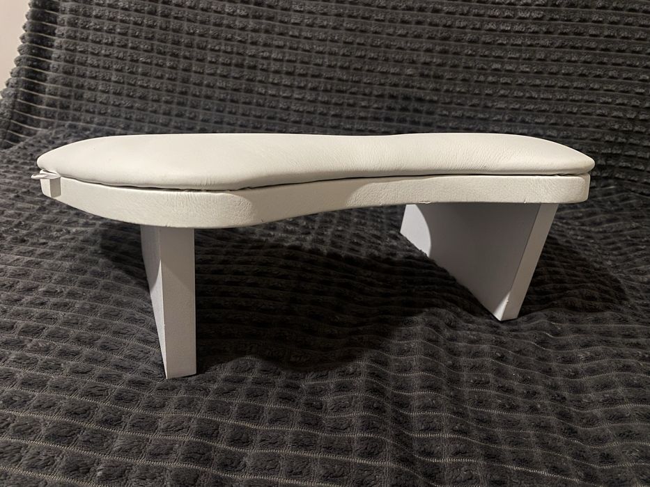 Подставка для маникюра