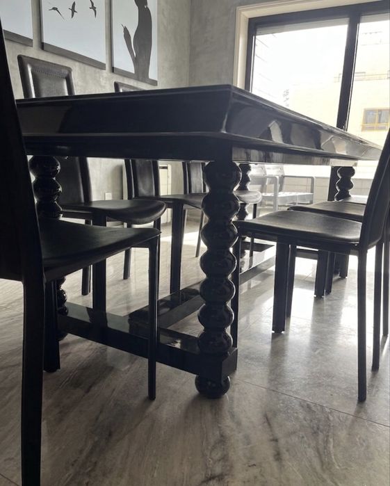 Conjunto de Mesa de Jantar de Vidro Preto + 10 Cadeiras – Preto Lacado