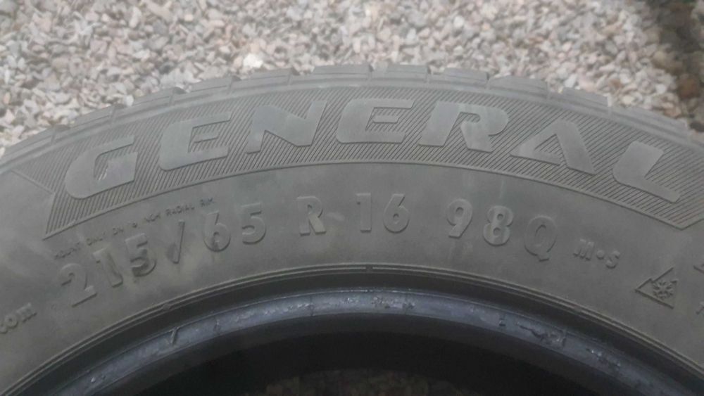 Продам зимові шини GENERAL Altimax Arctic 215/65 R16. Ціна за комплект