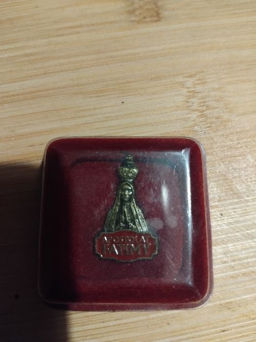Sprzedam przypinkę Apostolat Fatimy