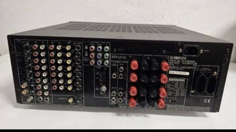 5.1 Am/Fm Amplituner Yamahy RX-V 1300RDS, 15 Kg, 5*145