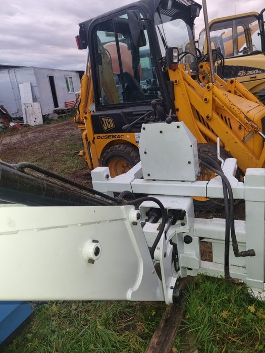 Bobcat 543 навантажувач