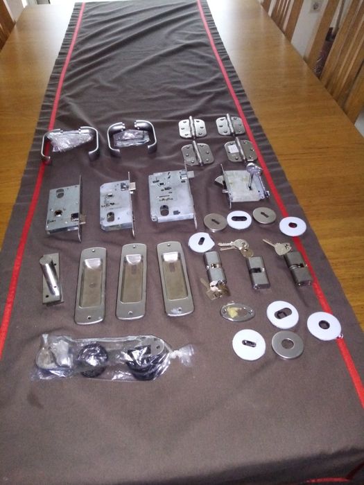 Fechaduras novas64751283924226121