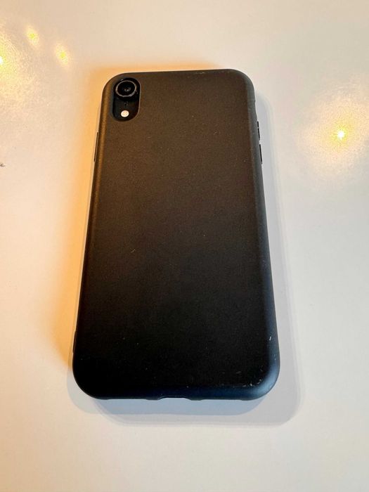 iPhone XR 64GB – Original, Caixa + Phones + Extras