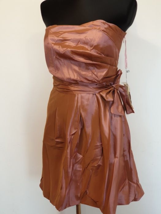 168 Nowa Sukienka Haga r.42