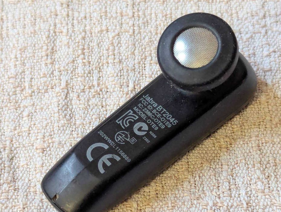 Bluetooth-гарнитура Jabra BT 2045