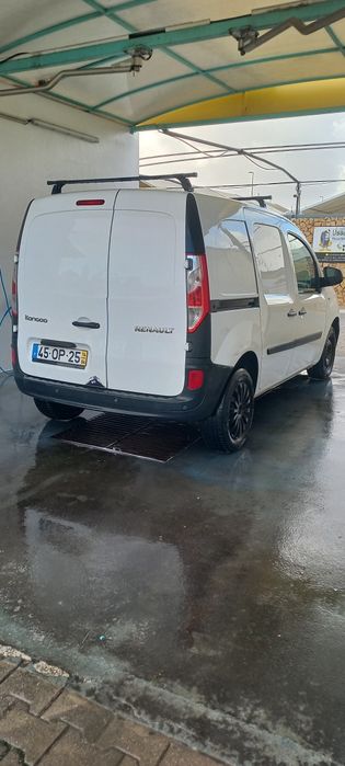 Renault kangoo 2014.Verçāo 3 lugares