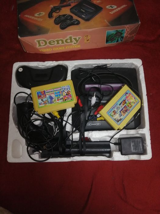 Продам приставку денди 90х годов