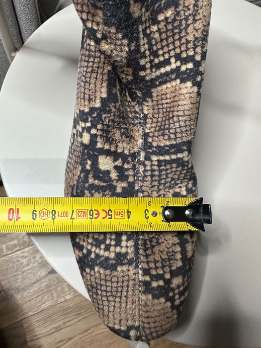 Botki na obcasie H&M wężowy wzór 8,5 cm – stan bdb