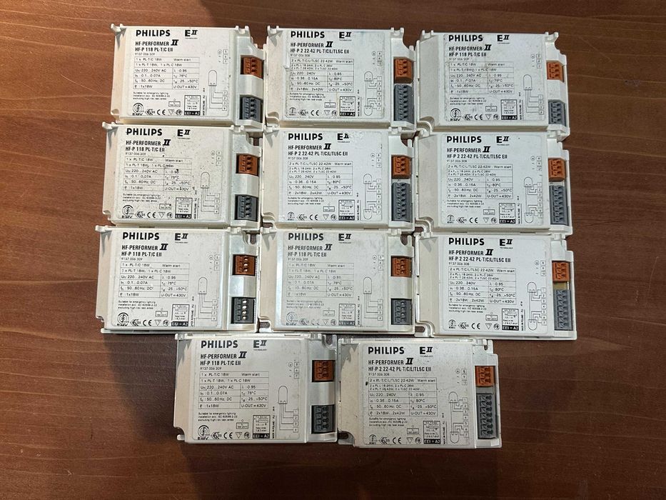 LOTE 13 Balastros eletronicos Phillips