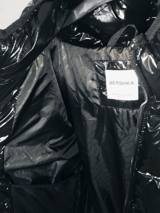 Casaco de penas da Bershka