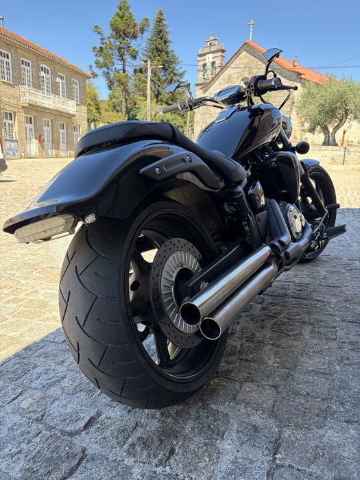 Yamaha xvs 1300 custom