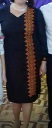 Плаття вишите, темно-синє, габардин