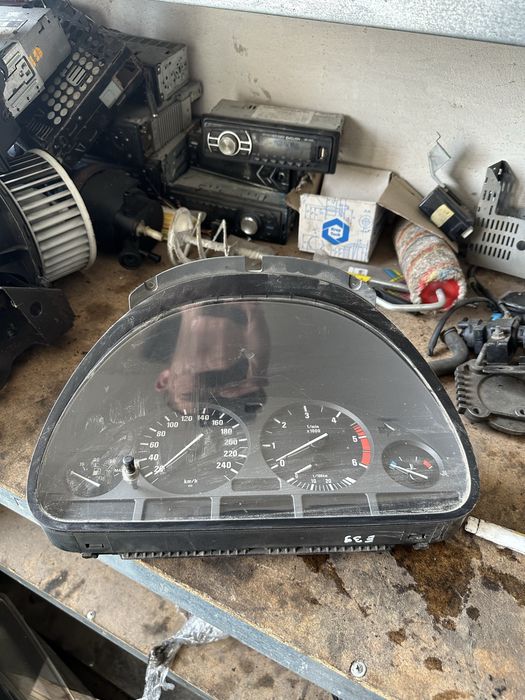 Приборная панель бмв е39