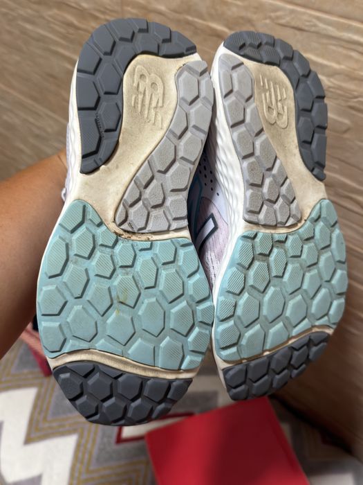 Продам красовки New Balance, орігінал