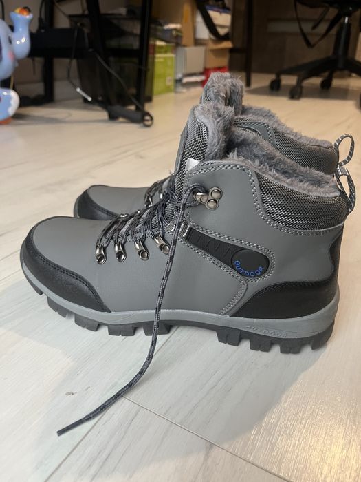 Nowe outdoorowe buty męskie 43